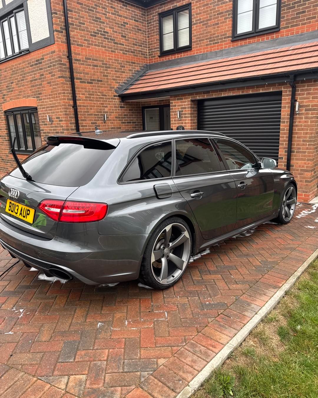 Audi RS4 Avant detailed by Pamper My Ride